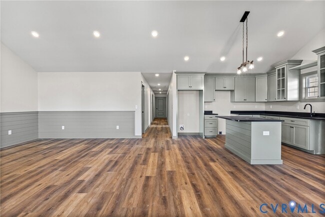 Building Photo - 203 Zion Hill Rd