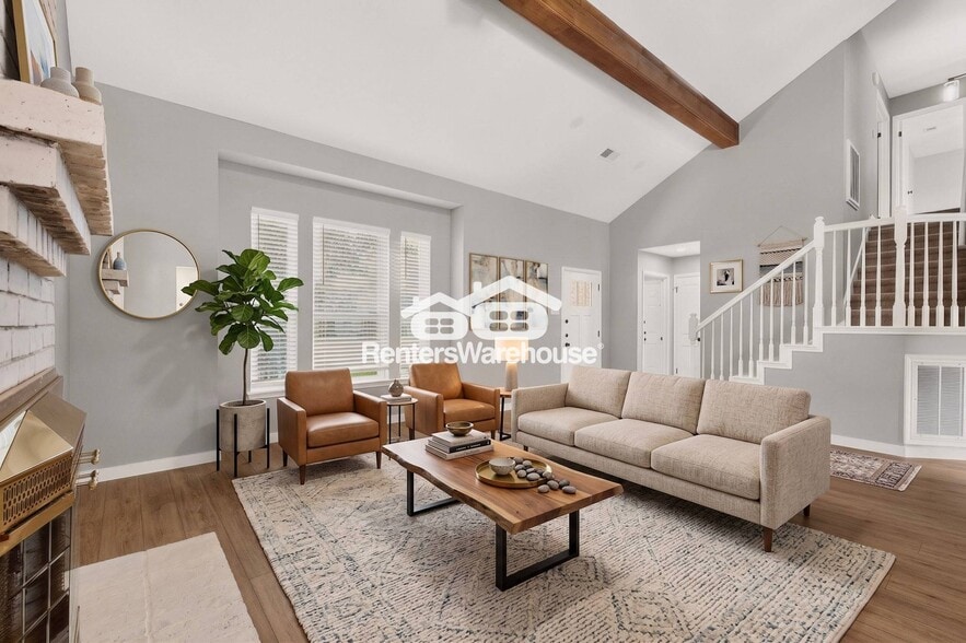 Building Photo - 8008 Cornell Dr