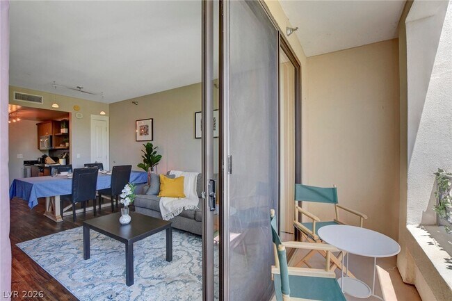 Building Photo - 29 Montelago Blvd