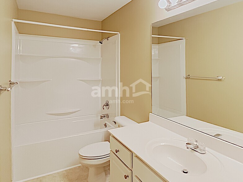Building Photo - 492 Winter Haven Ln