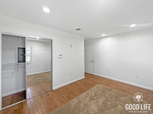 Building Photo - Inviting 3B/1BA Home in Imperial Beach with Patio, Driveway Parking and Coastal Proximity