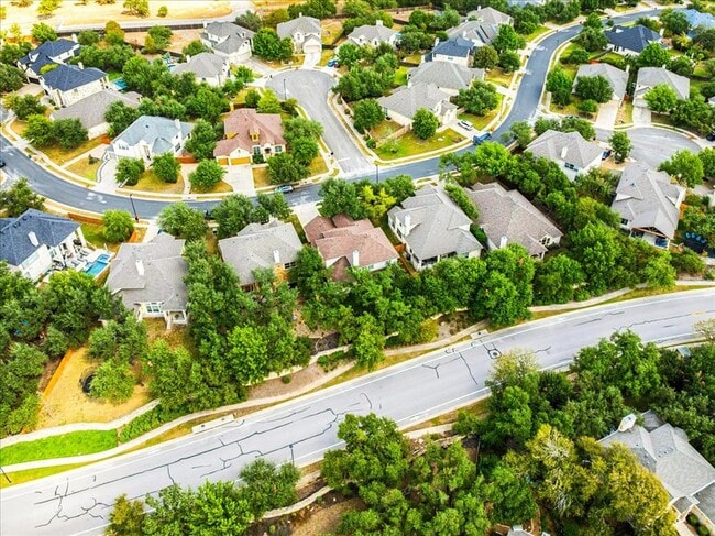 Building Photo - 8113 Via Verde Dr