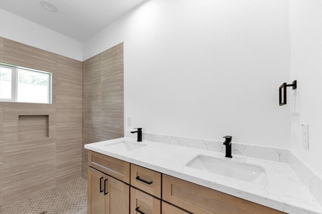 Building Photo - 11403 Alcott Dr