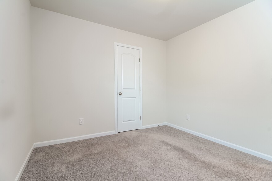 Building Photo - 508 Wagon Trail