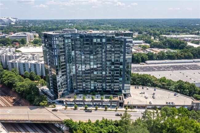 Building Photo - 788 West Marietta St NW