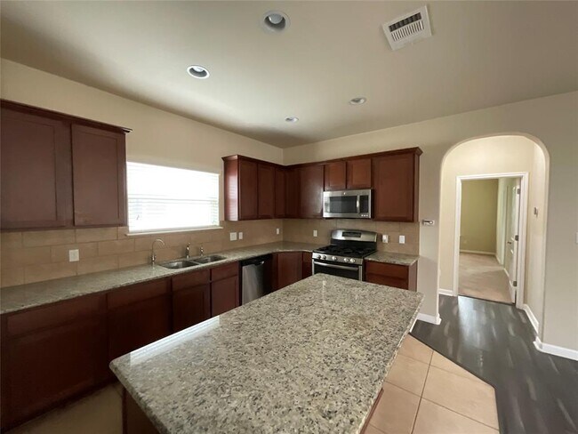 Building Photo - 3451 Mayfield Ranch Blvd