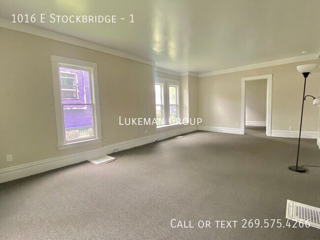 Building Photo - 1016 E Stockbridge-1