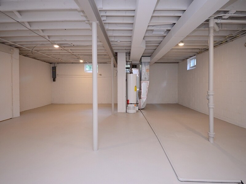 Building Photo - 3334 S 82nd St