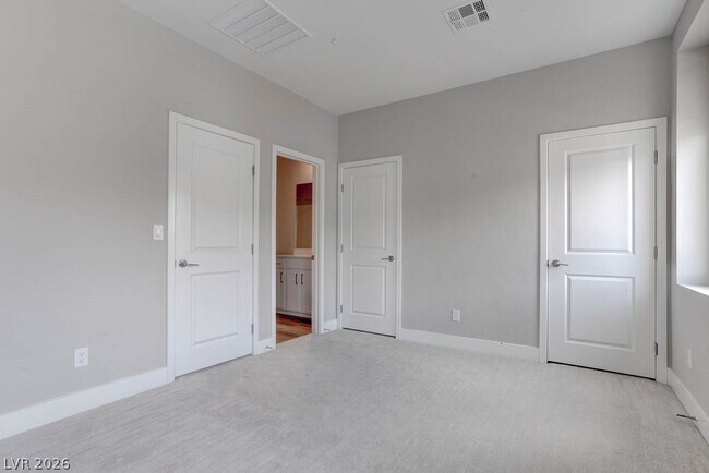 Building Photo - 646 Infinity Rdg St