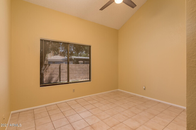 Building Photo - 14002 N 49th Ave