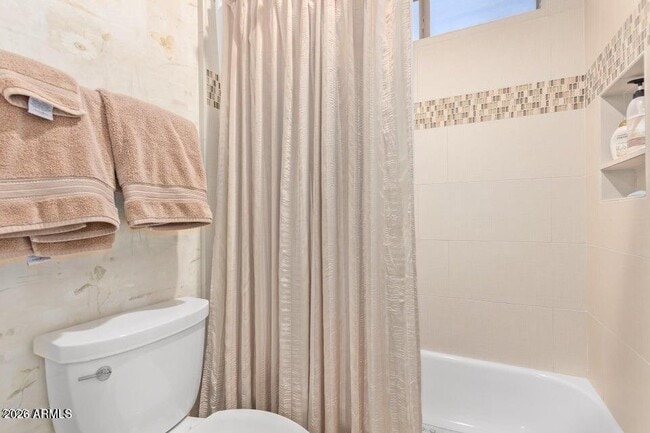 Building Photo - 9154 E Mohawk Ln