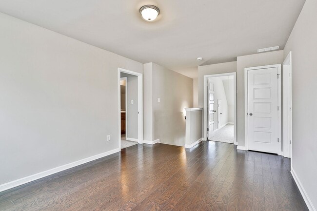 Building Photo - Spacious 5BR Home in Senoia — Golf Cart to Downtown