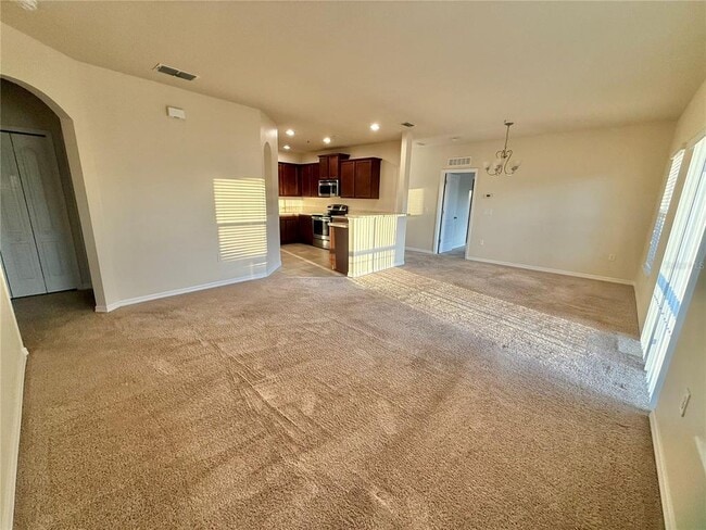 Building Photo - 6568 S Goldenrod Rd