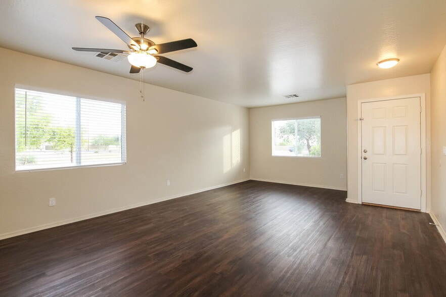 Building Photo - 22740 W Mohave St