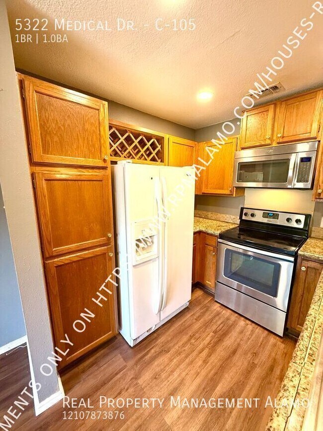 Building Photo - 5322 Medical Dr