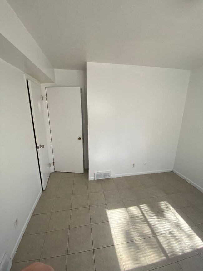 Building Photo - First Property Investments, LTD 3