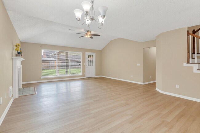 Building Photo - 5635 Sage Manor Dr