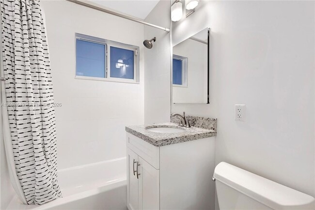 Building Photo - 8201 SW 63rd Pl