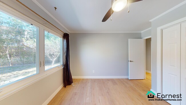 Building Photo - 3 + 2 Updated and Spacious Home in the Hea...