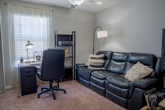 Building Photo - 75 Great Star Ct
