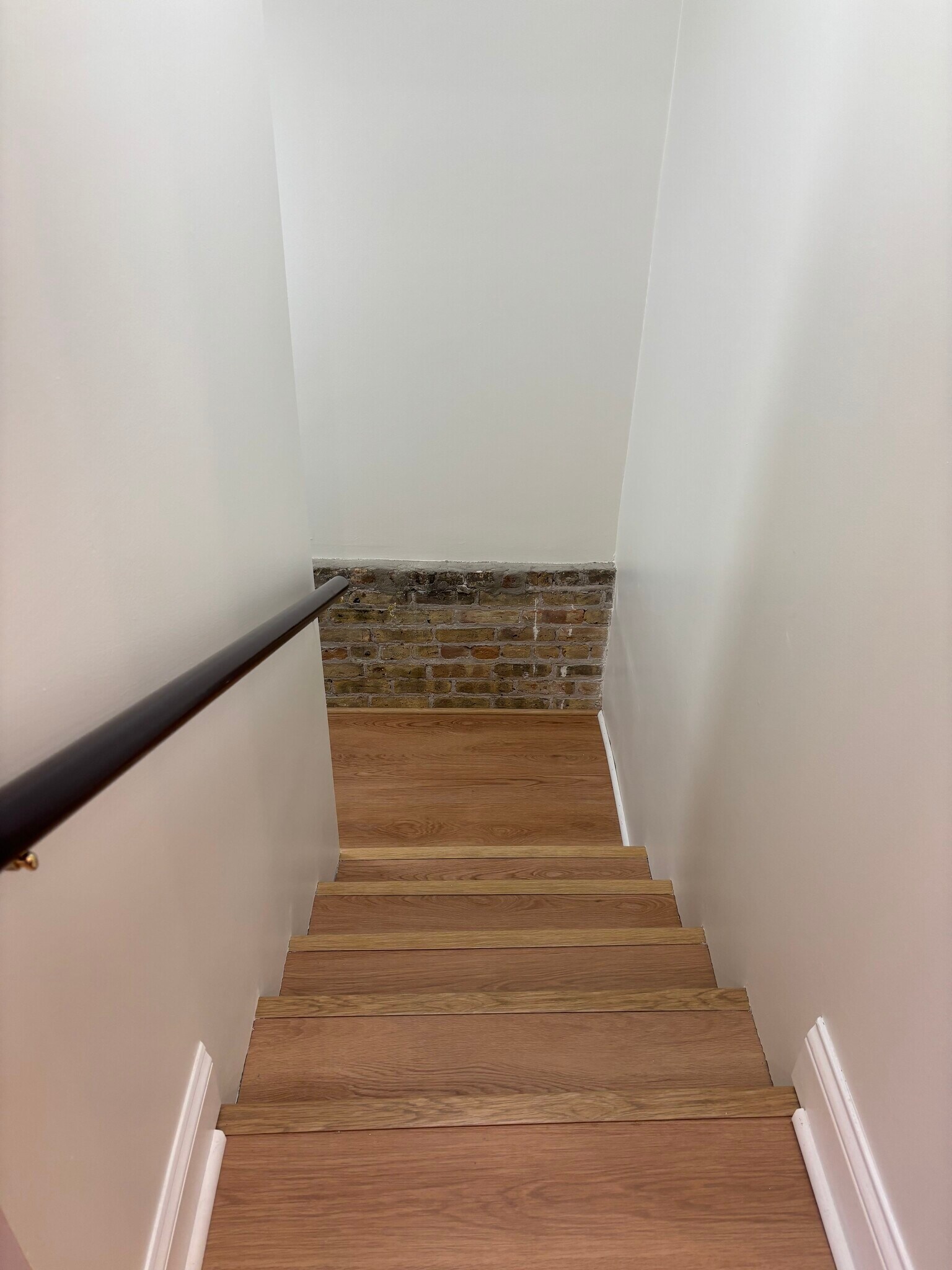 Steps to lower level - 2608 W Evergreen Ave