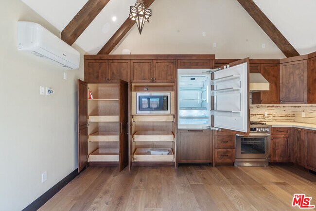 Building Photo - 4265 Denny Ave