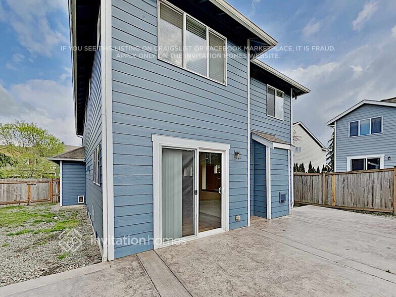 Building Photo - 10307 184th Ave E