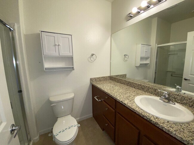 Building Photo - NW Reno Large Townhouse Sterling Ridge at ...
