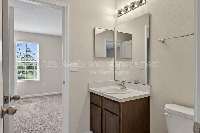 Building Photo - 7759 Legacy Trl