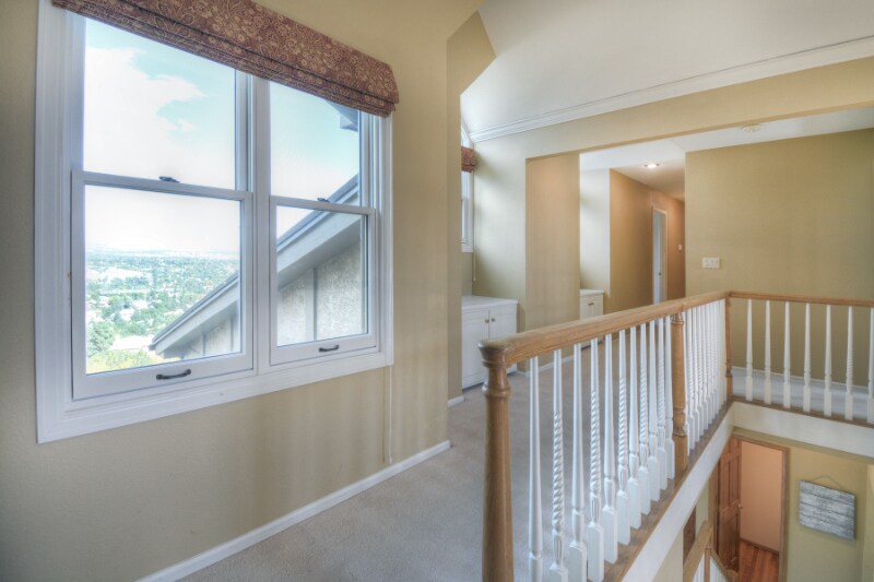 Building Photo - 485 Vanderbilt Ct