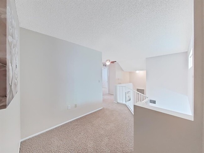 Building Photo - 3121 Beecher Dr E