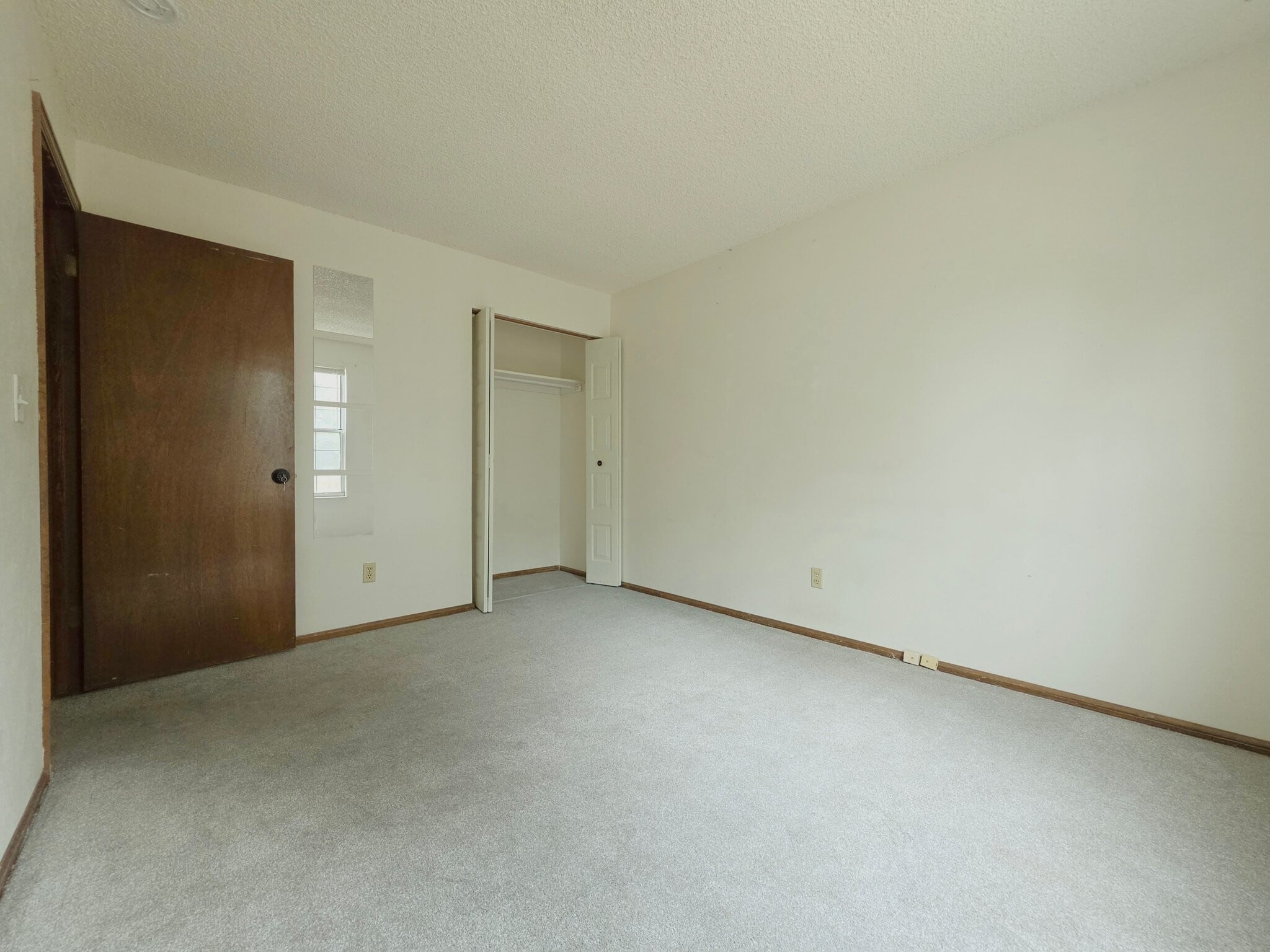 Building Photo - 14333 E Warren Pl