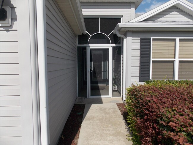 Building Photo - 1256 Camero Dr