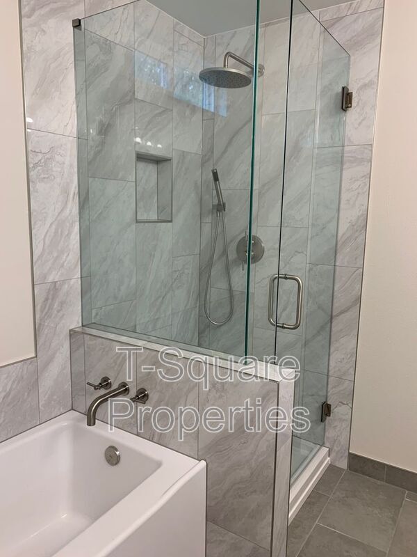 Building Photo - 14616 57th Dr SE