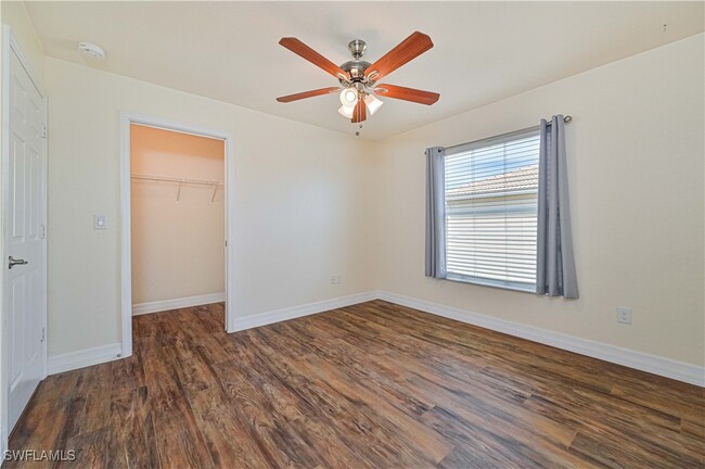 Building Photo - 11041 Yellow Poplar Dr