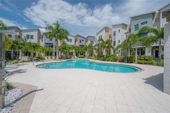 Building Photo - 1162 25th Way N