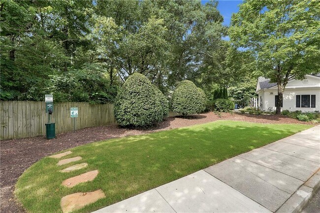 Building Photo - 1130 Kilmington Ct