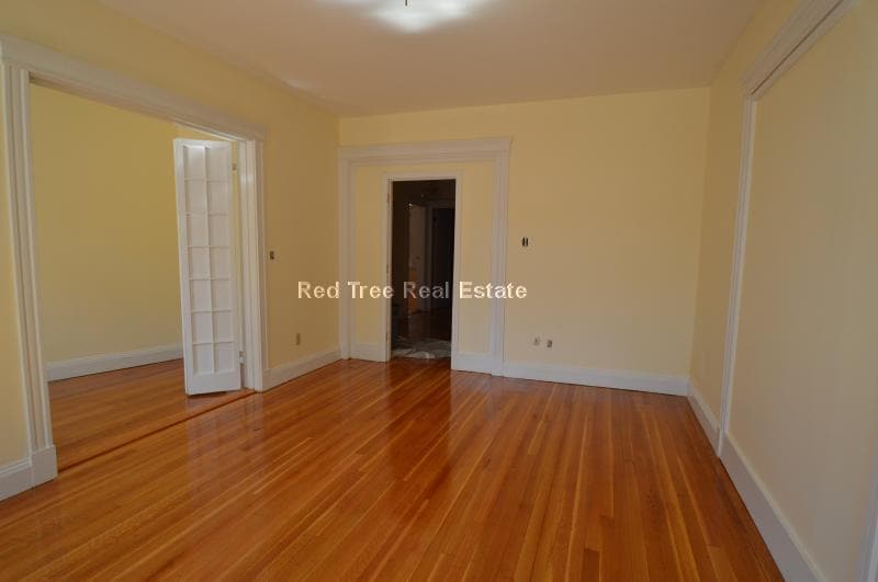 Building Photo - 1906 Beacon St