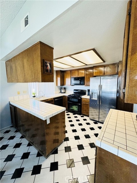 Building Photo - 14821 Gravilla Rd