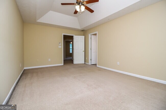 Building Photo - 1468 Evanston Ln