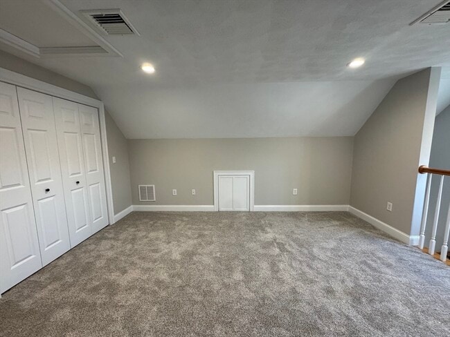 Building Photo - 34 Florence Ave