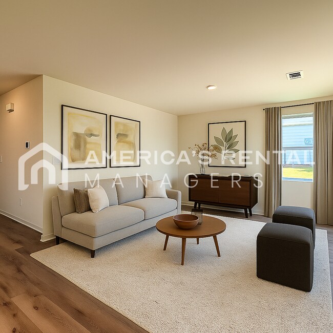 Building Photo - Available for Move-In Soon! Available to V...