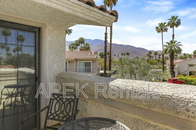 Building Photo - 2701 E Mesquite Ave