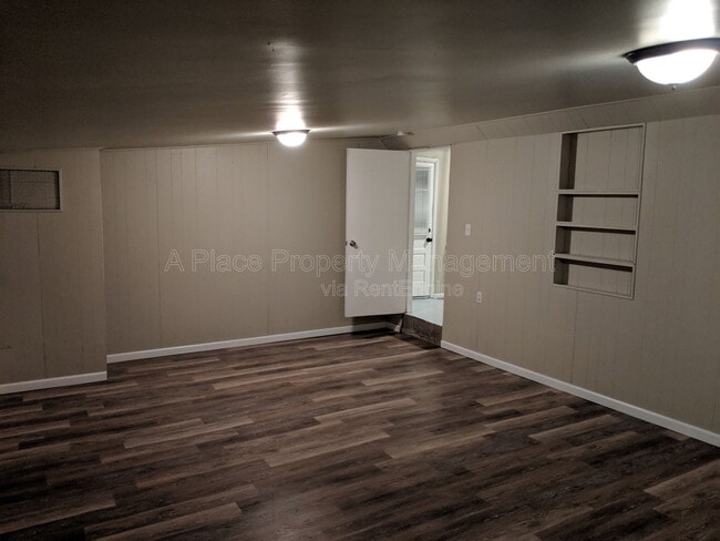 Building Photo - 9215 Outerbelt Ct