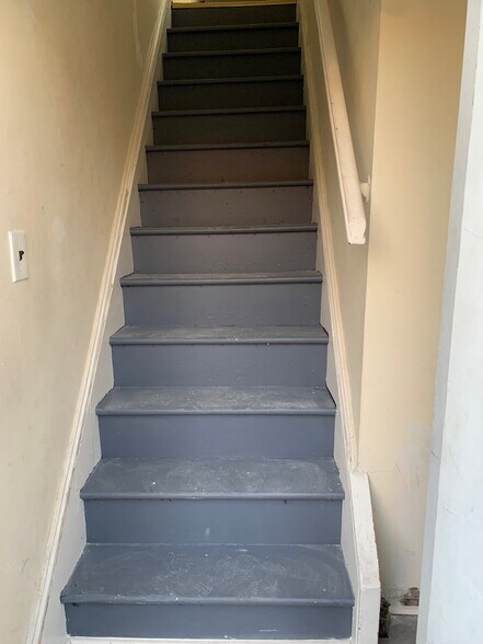 Stairways to Unit - 13878 Francis Lewis Blvd
