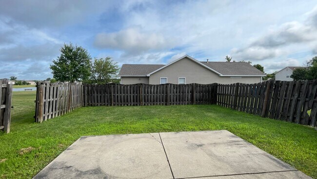 Building Photo - LINDBERG VILLAGE...Duplex