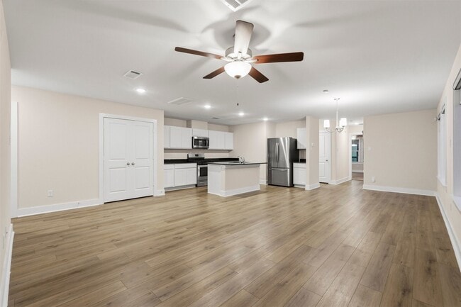 Building Photo - 20551 Prairie Cypress Dr