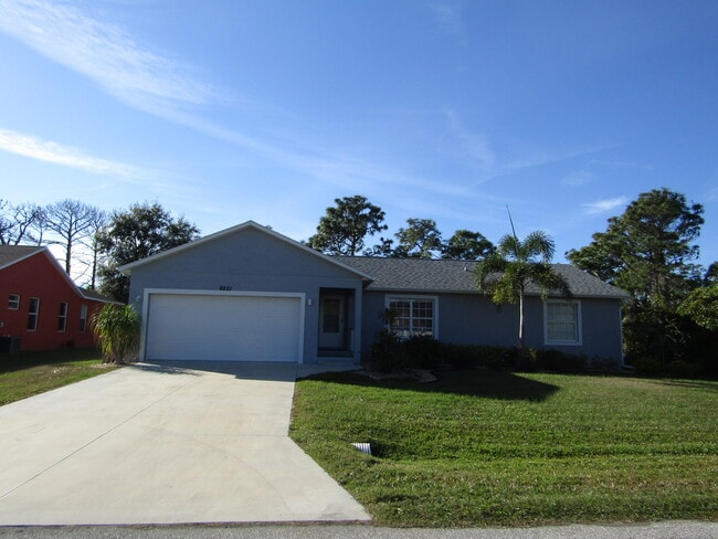Primary Photo - 6221 Marcum St