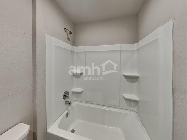 Building Photo - 10515 Varmus Dr