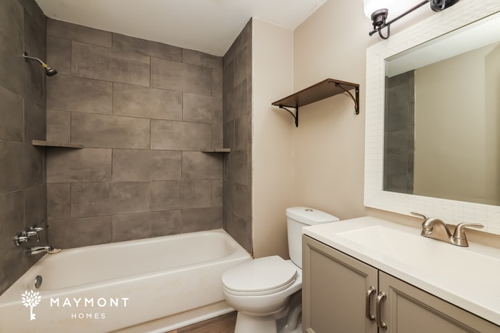 Building Photo - 8630 Meadowlark Dr